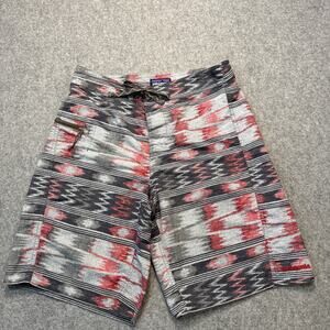 Men's Patagonia Black, Red, White Board Shorts Wavefarer Swim‎ Trunks Size 30